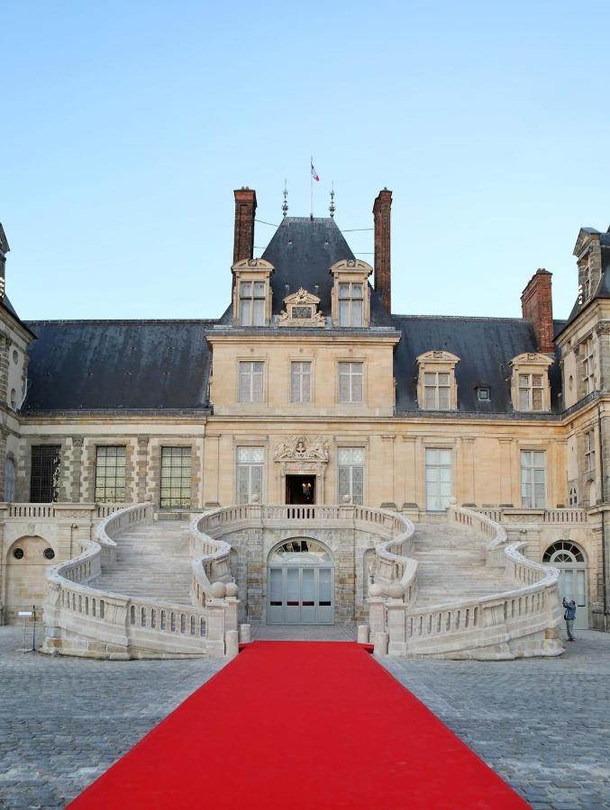 Le Denecourt - A Deux Pas De La Gare Et De La Foret De Fontainebleau Avon Buitenkant foto